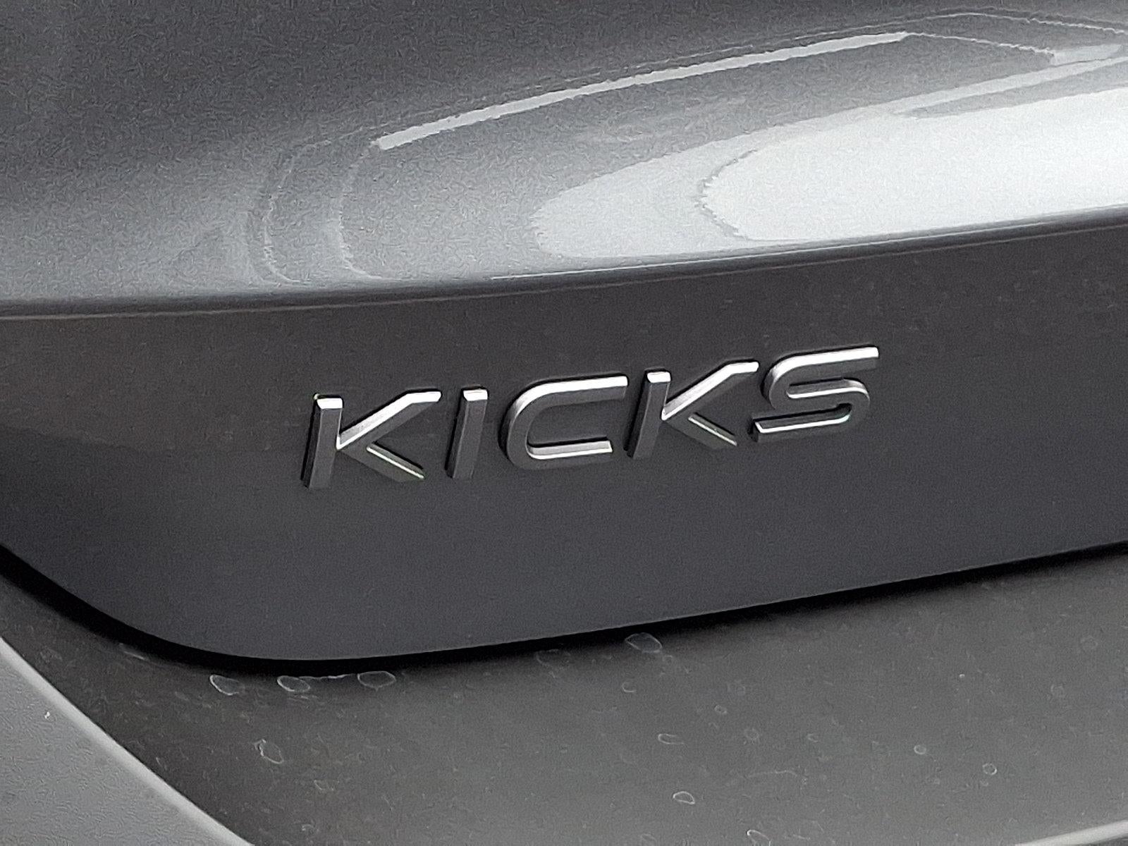 2027 Nissan Kicks SV