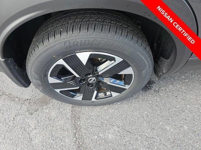 2025 Nissan Kicks SR AWD
