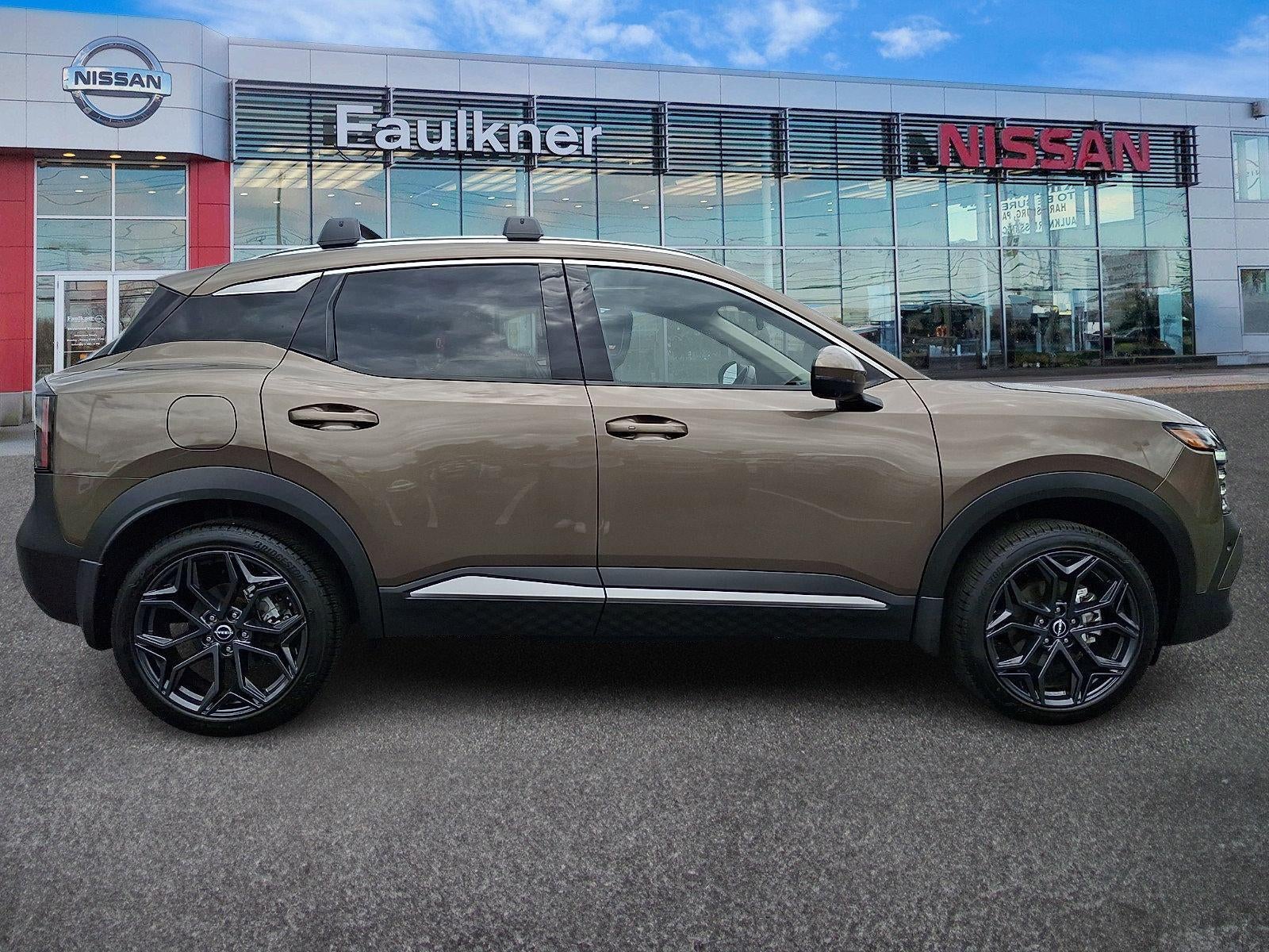 2025 Nissan Kicks SR