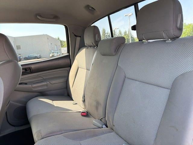2015 Toyota Tacoma 4WD Double Cab Short Bed V6 Automatic (Natl)