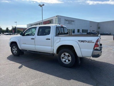 2015 Toyota Tacoma 4WD Double Cab Short Bed V6 Automatic (Natl)