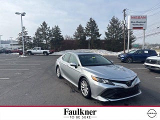 2018 Toyota Camry LE Auto (SE)