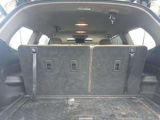 2016 Honda Pilot AWD EX-L with DVD Rear Entertainment System