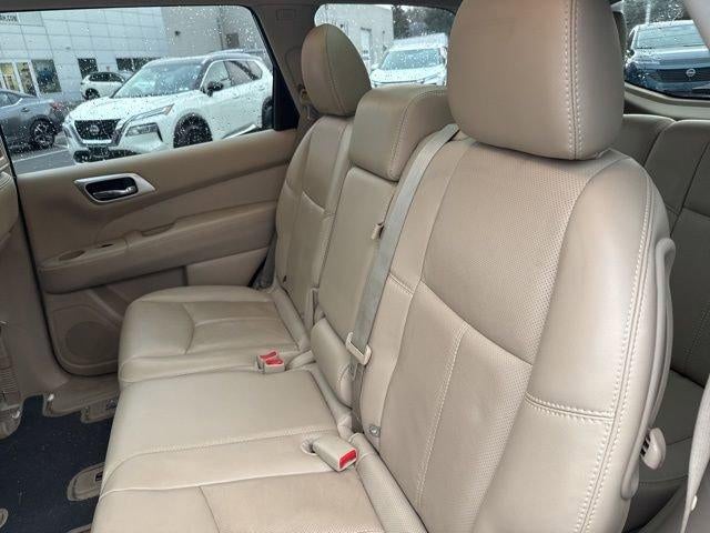 2015 Nissan Pathfinder 4WD 4dr Platinum