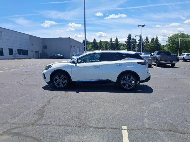 2022 Nissan Murano AWD Platinum