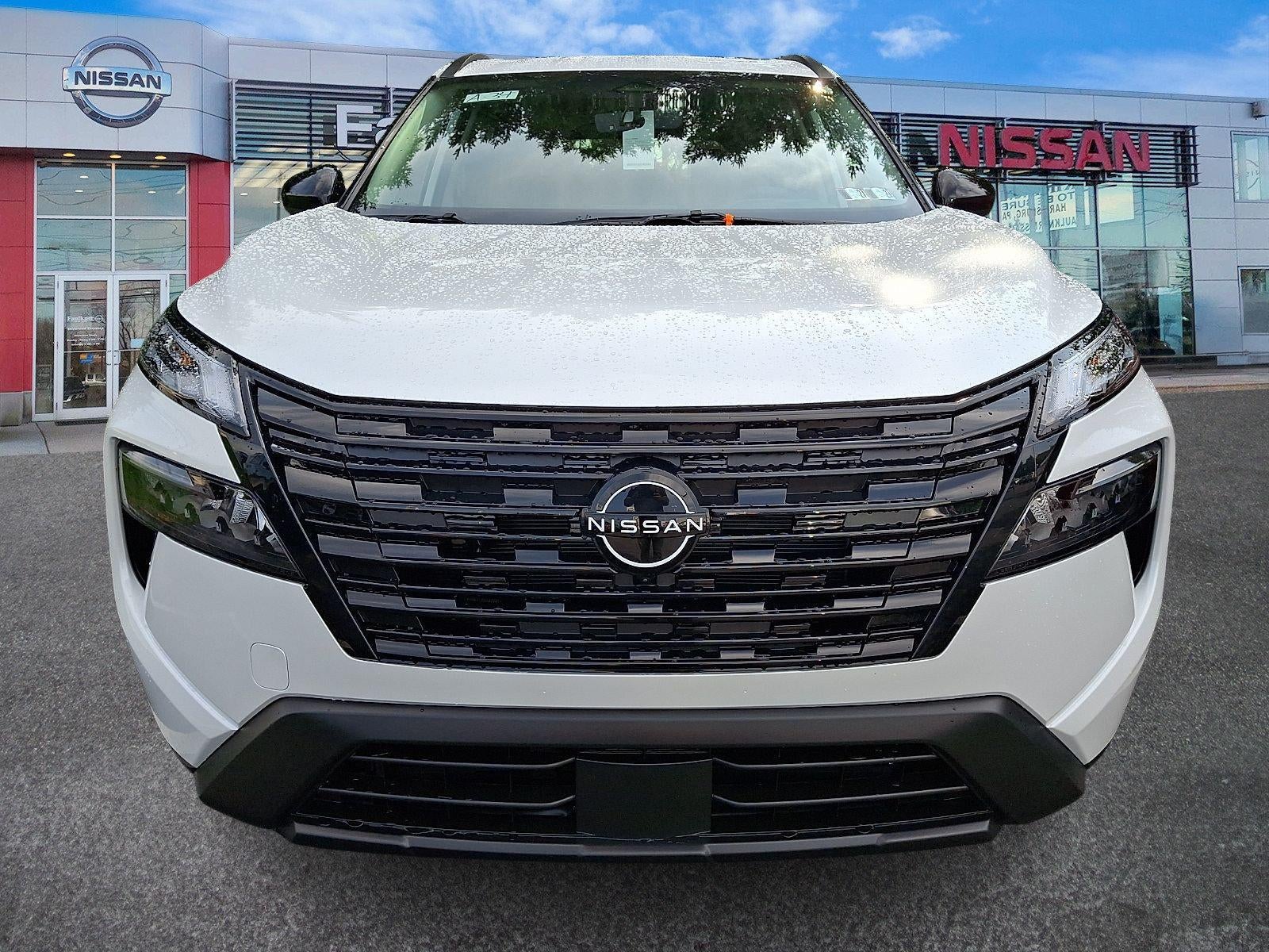 2026 Nissan Rogue Dark Armor™