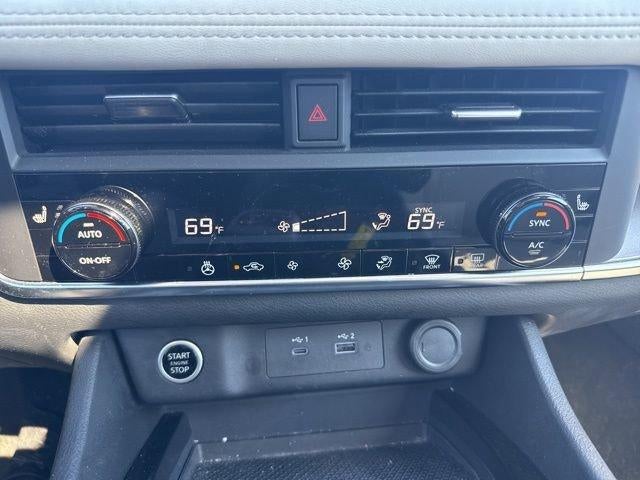 2023 Nissan Rogue AWD SV