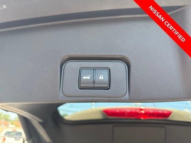 2025 Nissan Rogue Rock Creek®