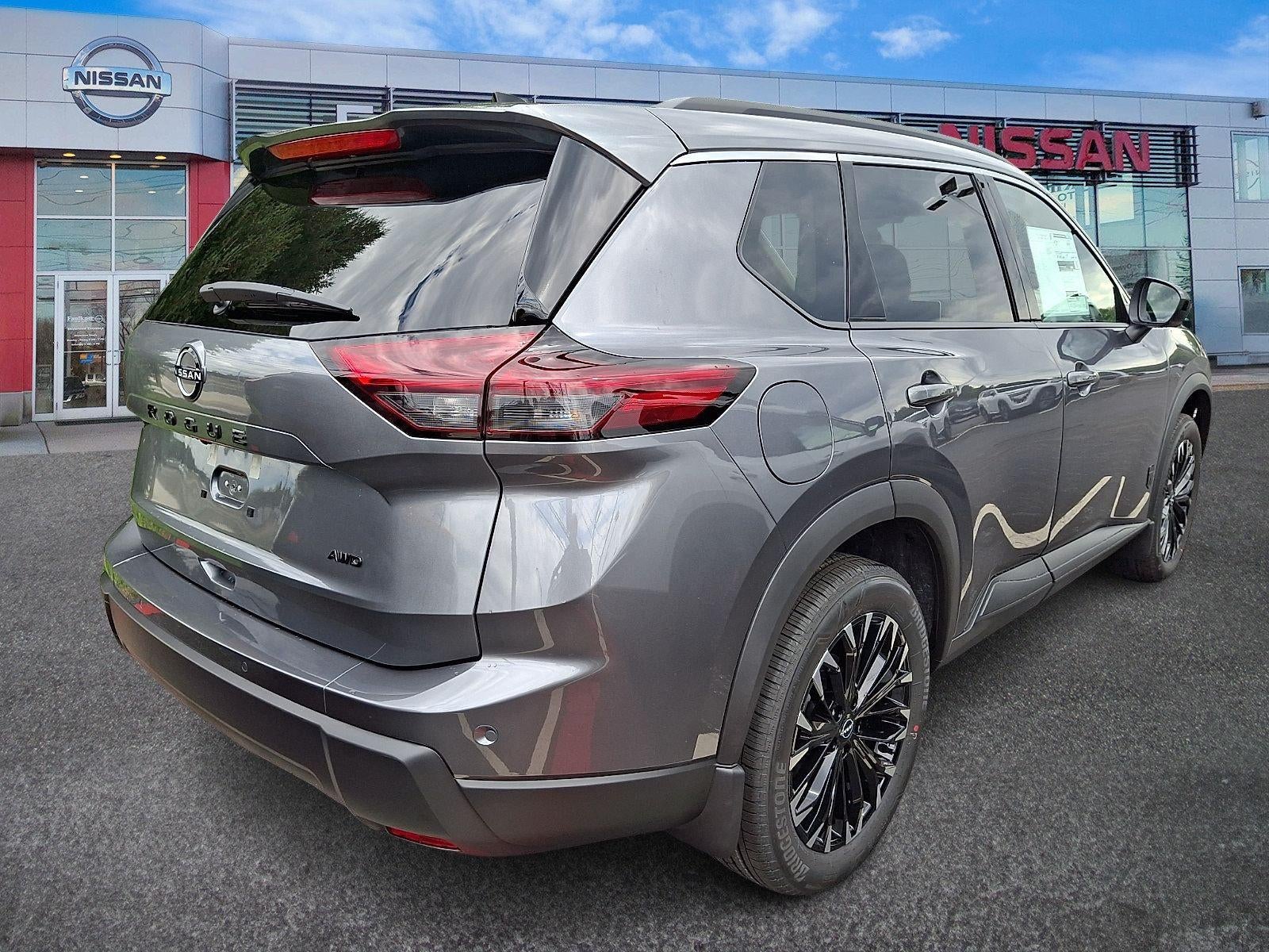 2026 Nissan Rogue Dark Armor™
