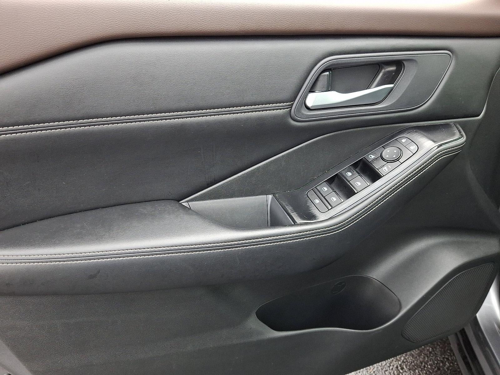 2023 Nissan Rogue AWD SV