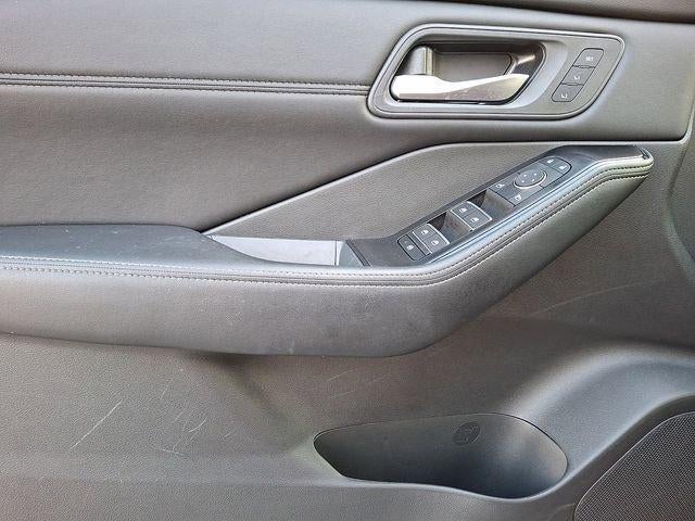 2024 Nissan Rogue AWD SL