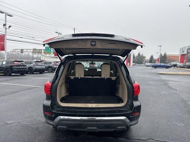 2017 Nissan Pathfinder SV