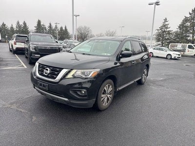 2017 Nissan Pathfinder SV