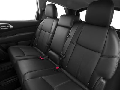 2017 Nissan Pathfinder SV