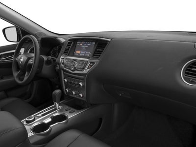 2017 Nissan Pathfinder SV