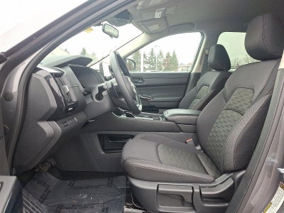 2025 Nissan Pathfinder S