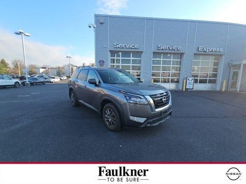2024 Nissan Pathfinder SV