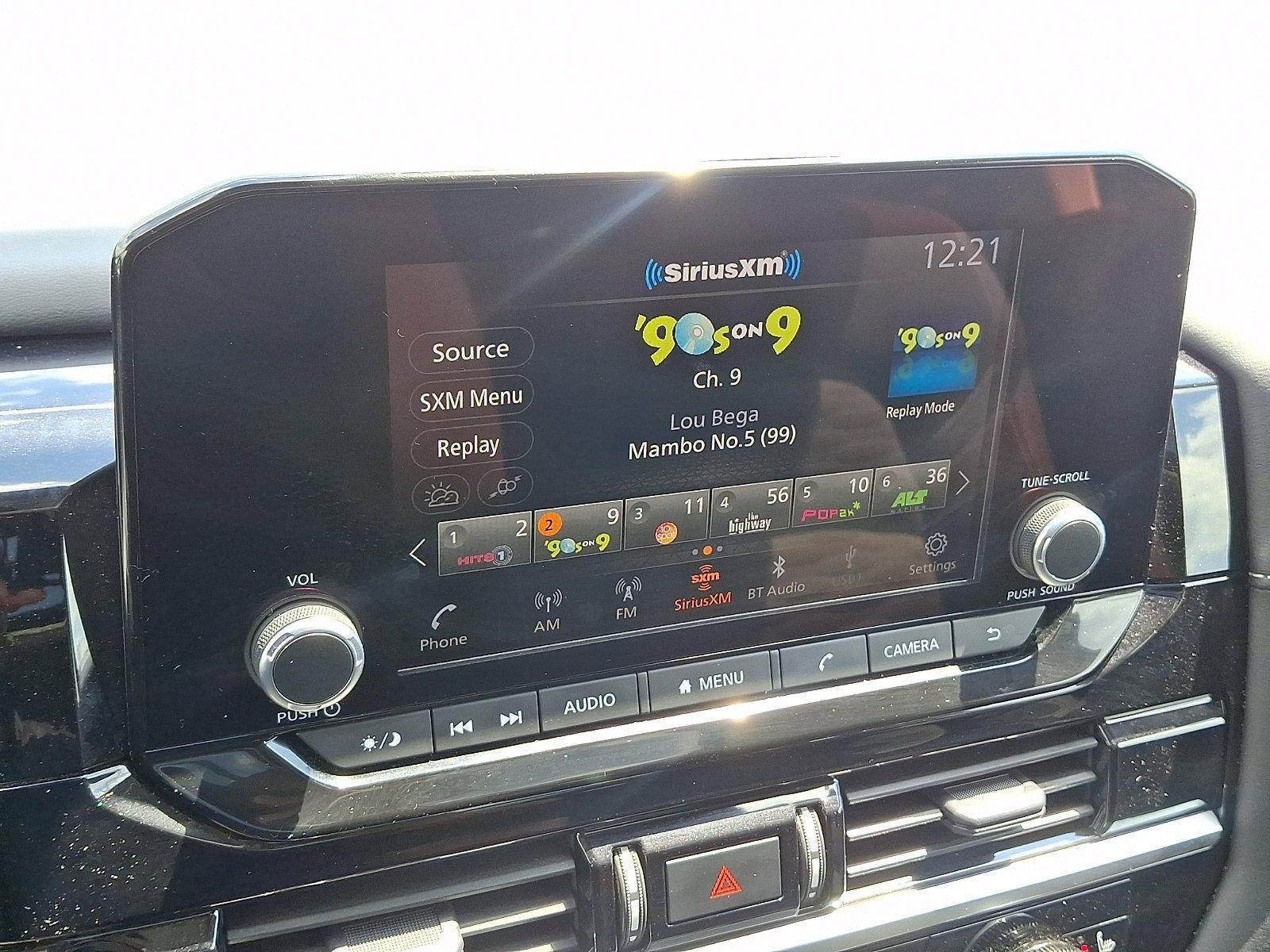 2023 Nissan Pathfinder SV 4WD