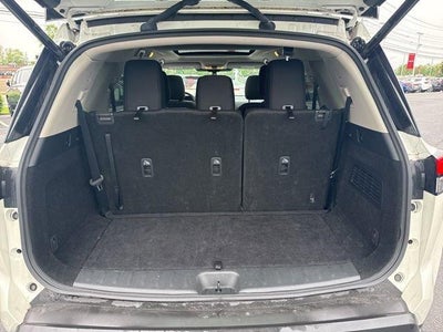2023 Nissan Pathfinder SV 4WD