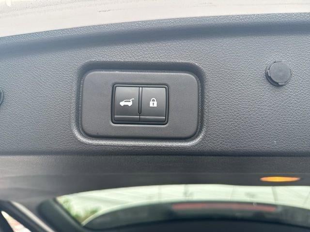 2023 Nissan Pathfinder SV 4WD
