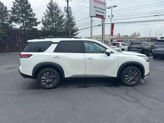 2023 Nissan Pathfinder SV 4WD