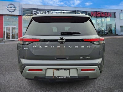 2023 Nissan Pathfinder SL