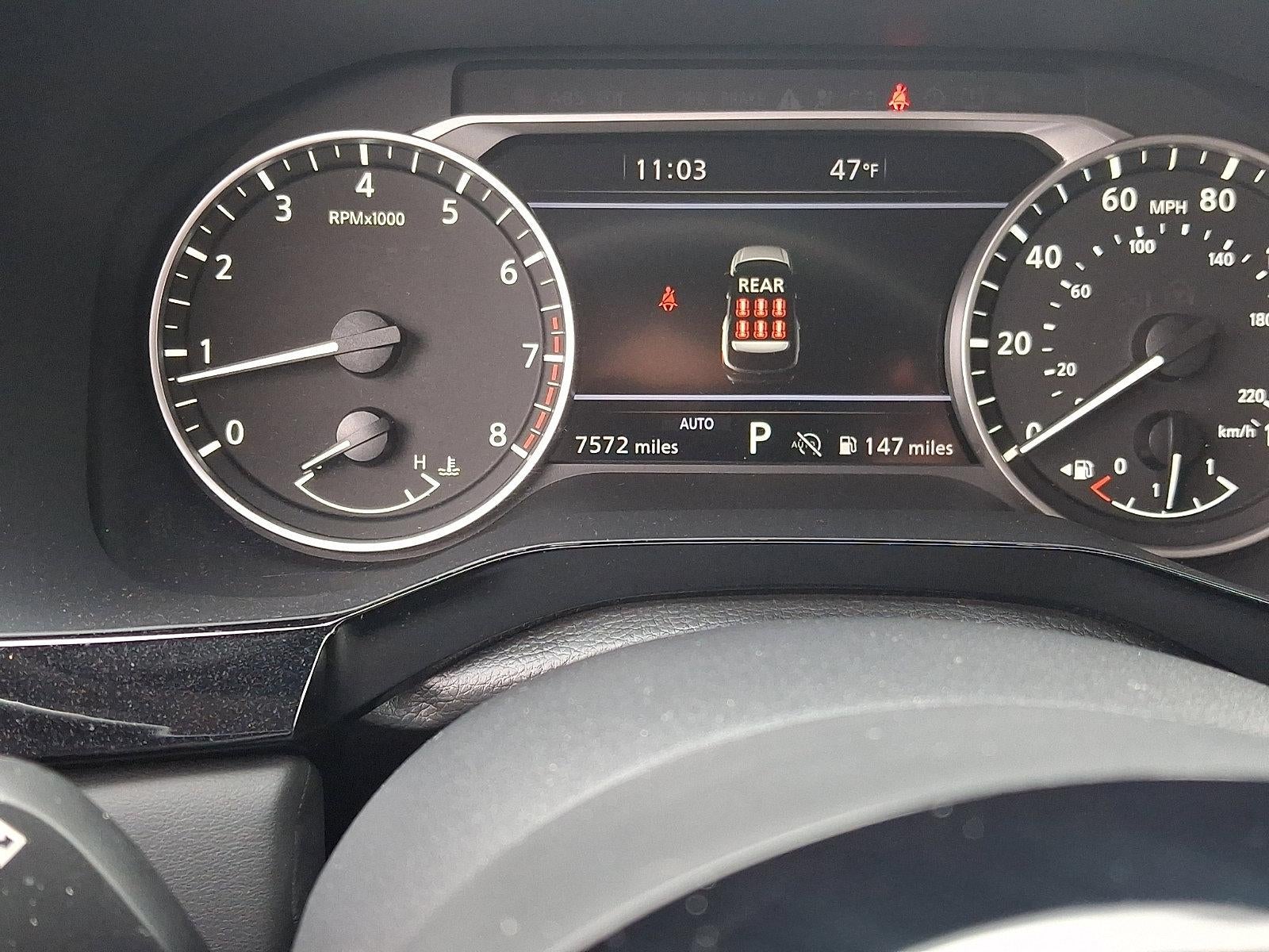 2025 Nissan Pathfinder SL