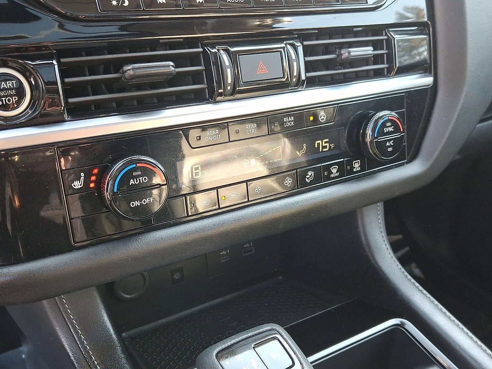 2023 Nissan Pathfinder SL