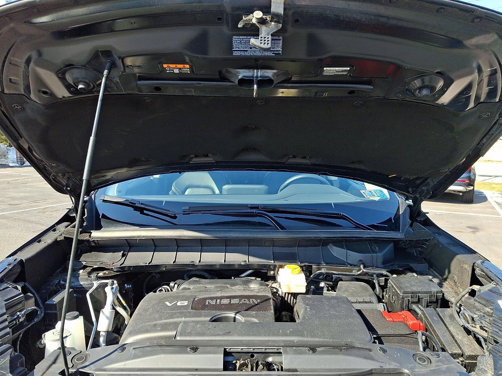 2023 Nissan Pathfinder SL