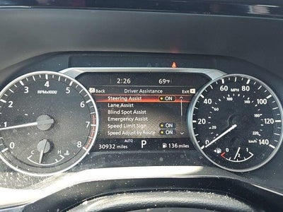 2024 Nissan Pathfinder SL 4WD