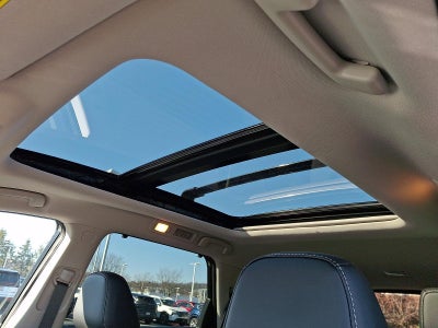 2023 Nissan Pathfinder SL 4WD