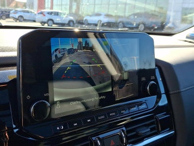 2023 Nissan Pathfinder SL 4WD