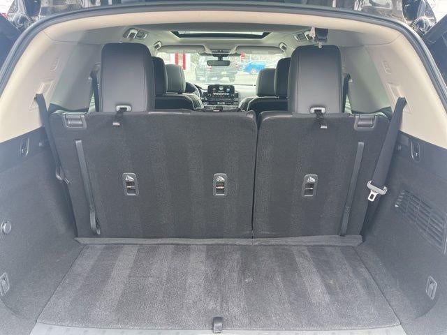 2023 Nissan Pathfinder SL 4WD