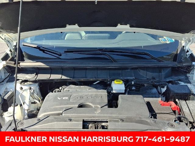 2024 Nissan Pathfinder SL