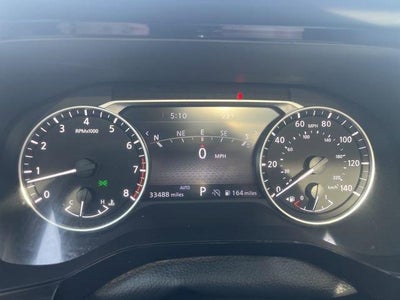 2023 Nissan Pathfinder SL 4WD