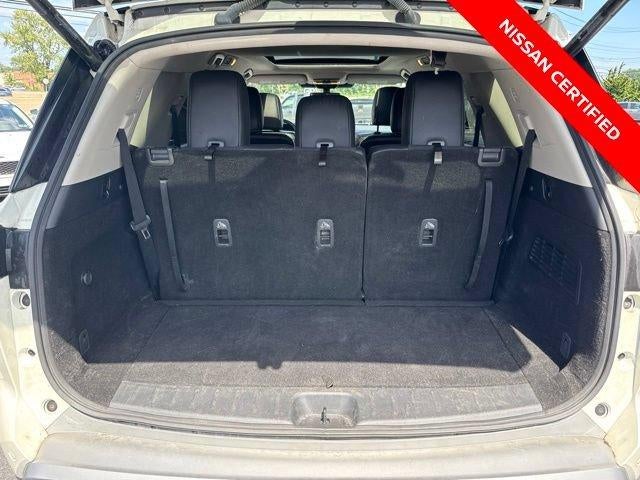 2024 Nissan Pathfinder SL