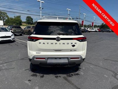 2024 Nissan Pathfinder SL