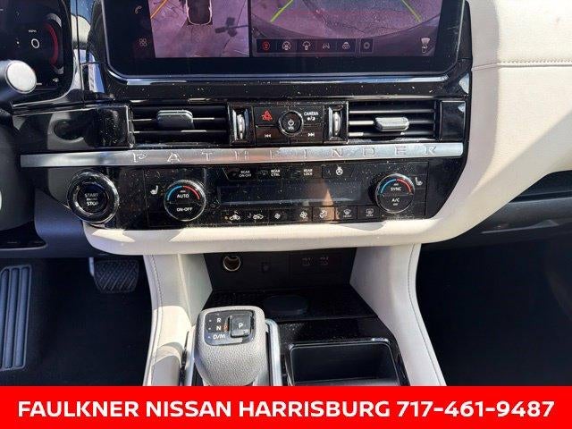 2026 Nissan Pathfinder SL