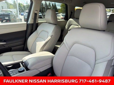 2026 Nissan Pathfinder SL