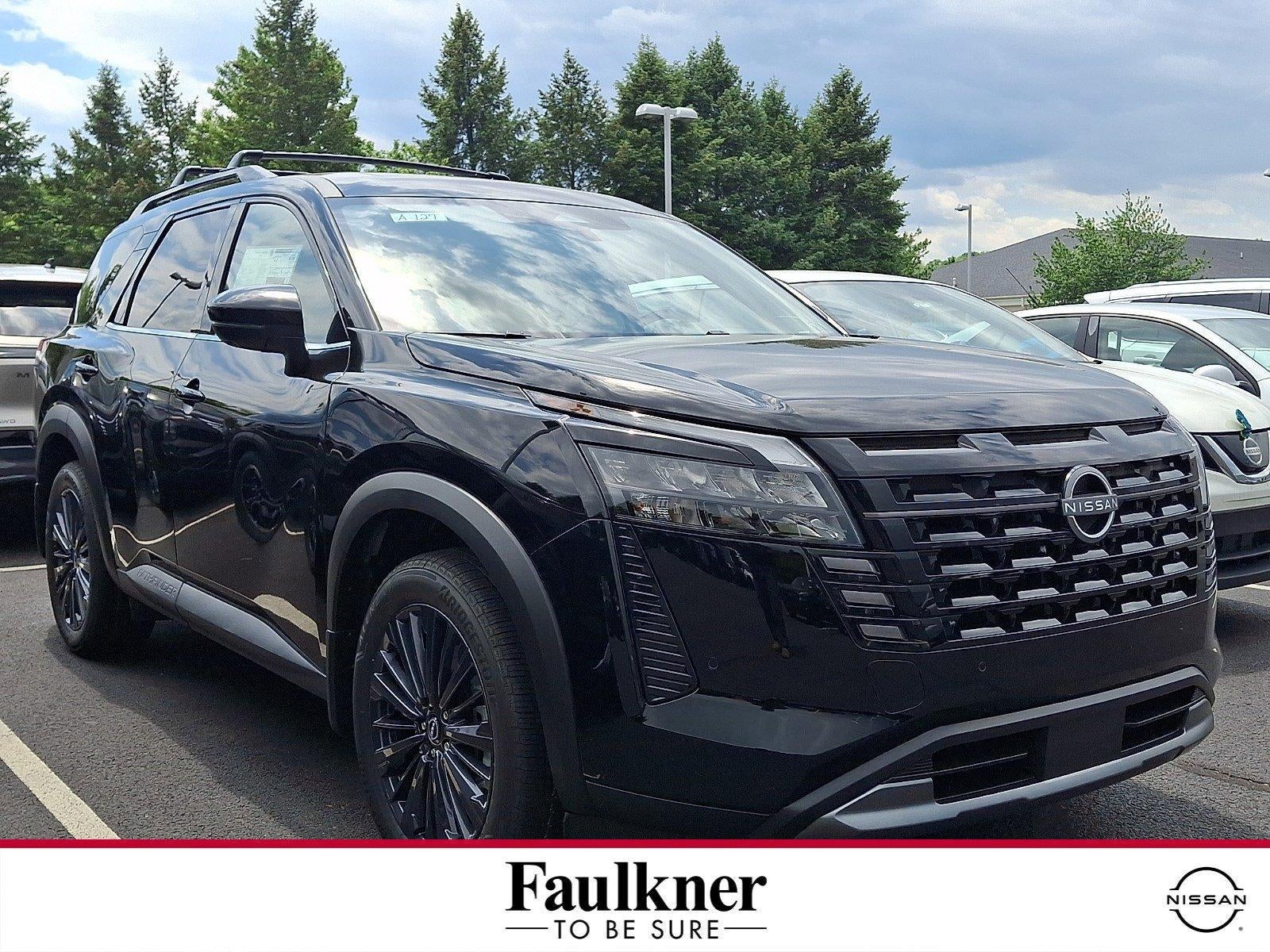 2026 Nissan Pathfinder SL 4WD's photo