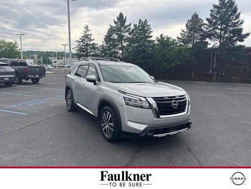 2022 Nissan Pathfinder Platinum