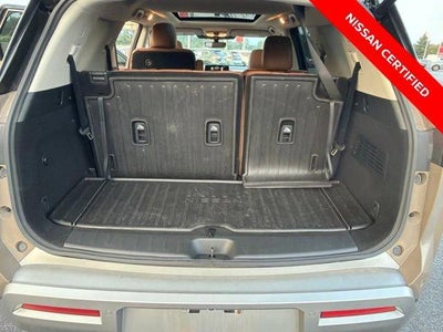 2023 Nissan Pathfinder Platinum