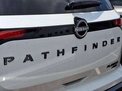 2026 Nissan Pathfinder Platinum 4WD