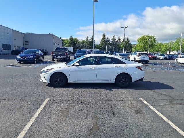 2021 Hyundai ELANTRA SEL IVT