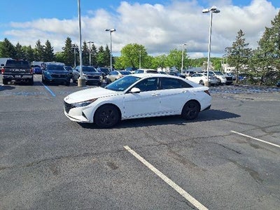 2021 Hyundai ELANTRA SEL IVT
