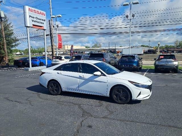 2021 Hyundai ELANTRA SEL IVT