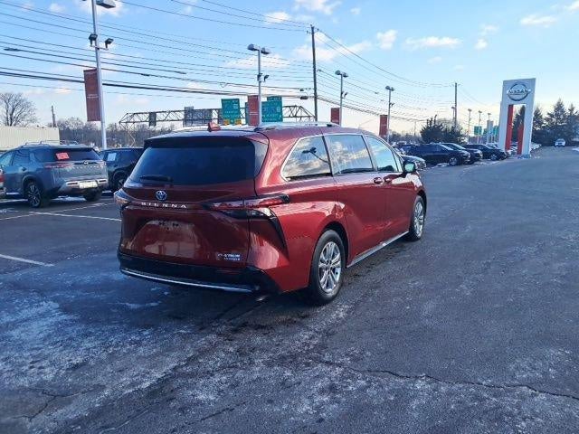 2022 Toyota Sienna Platinum AWD 7-Passenger (GS)