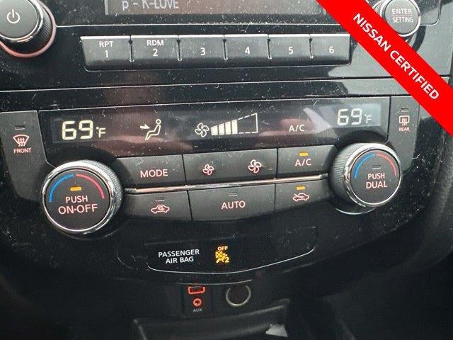2017 Nissan Rogue AWD SV