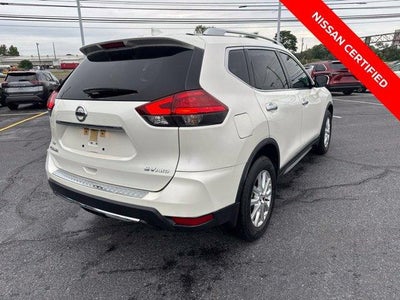 2017 Nissan Rogue AWD SV