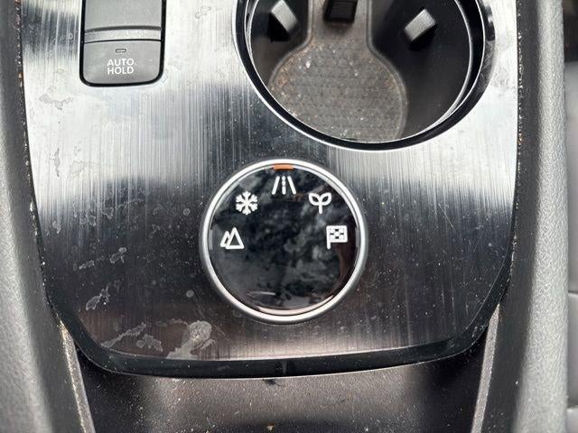 2023 Nissan Rogue AWD SV *Ltd Avail*